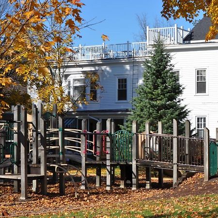 Maplewood Hotel Saugatuck Exterior photo