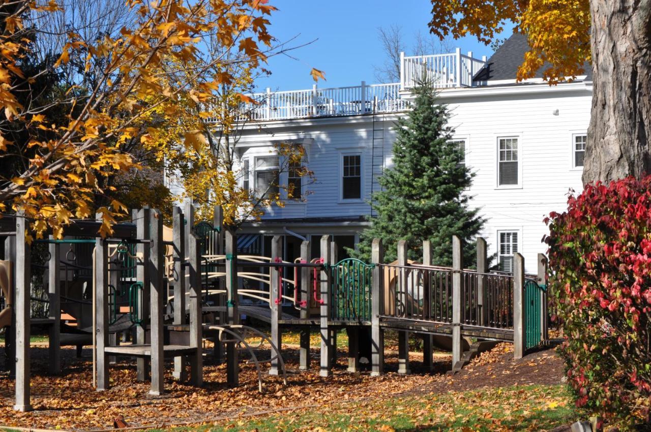 Maplewood Hotel Saugatuck Exterior photo